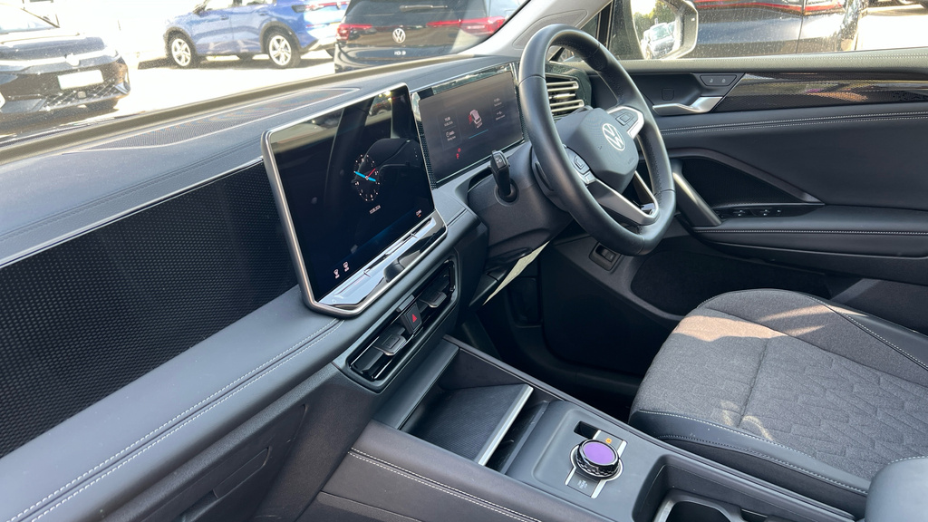 Volkswagen Tiguan Tiguan 2.0 Tdi Match Dsg EF24MLL Black #2