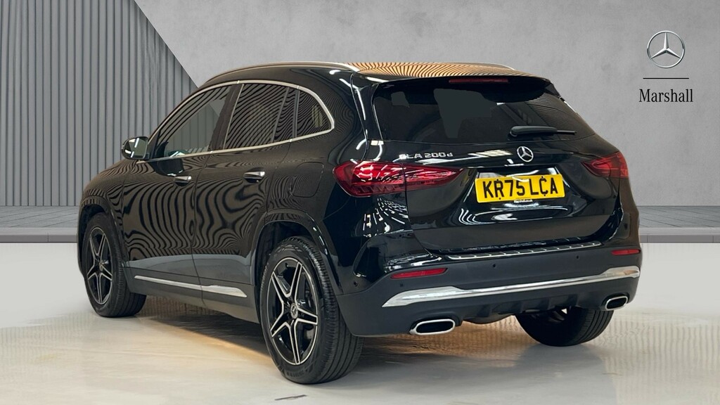 Mercedes-Benz GLA Class Gla 200D Amg Line Executive KR75LCA Black #2