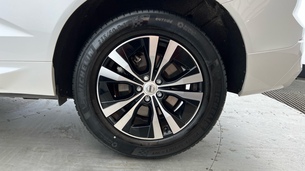 Volvo XC60 Xc60 2.0 B5p Core Awd Geartronic White #4