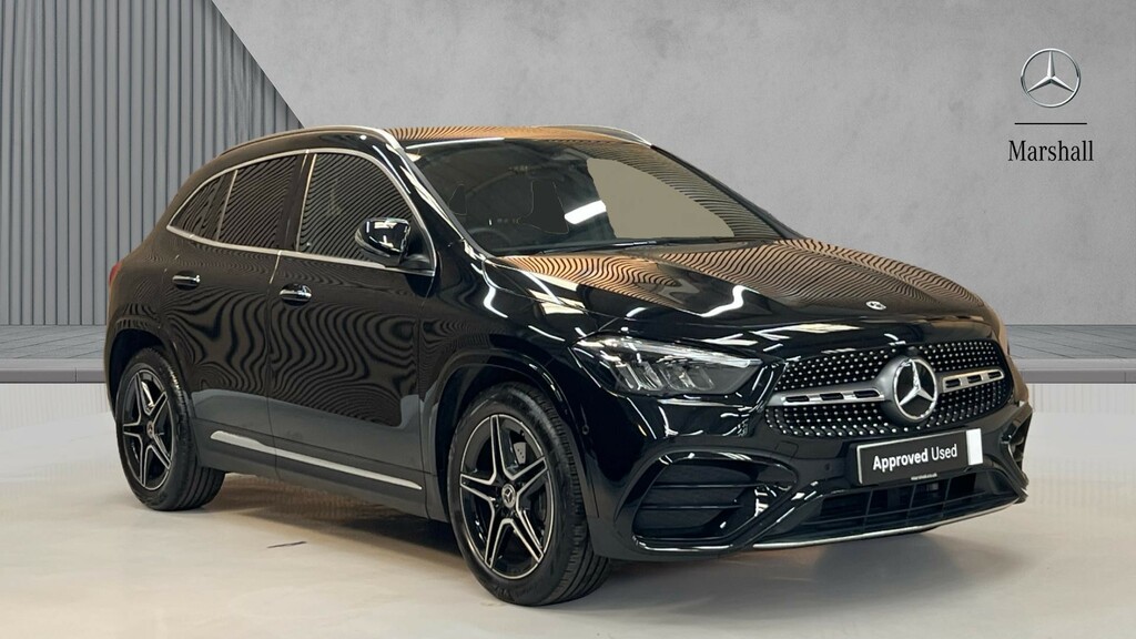 Mercedes-Benz GLA Class Gla 220D 4Matic Amg Line Executive Black