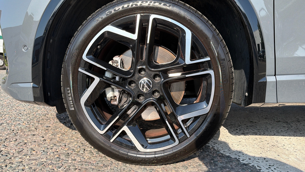 Volkswagen Tiguan Tiguan 1.5 Tsi 272 Ehybrid R-line Dsg KP75LFH Grey #5