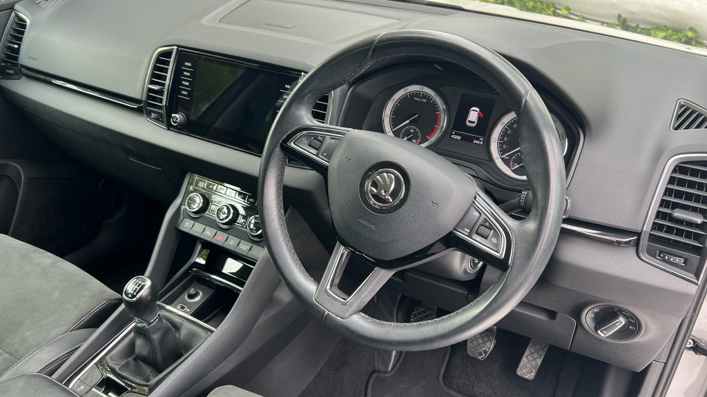 Skoda Karoq Karoq 1.5 Tsi Se L Grey #6