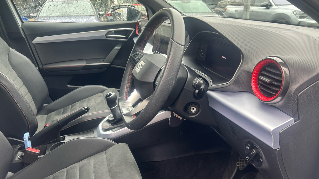 Seat Arona 1.0 Tsi 115 Fr Sport Dsg Grey #26