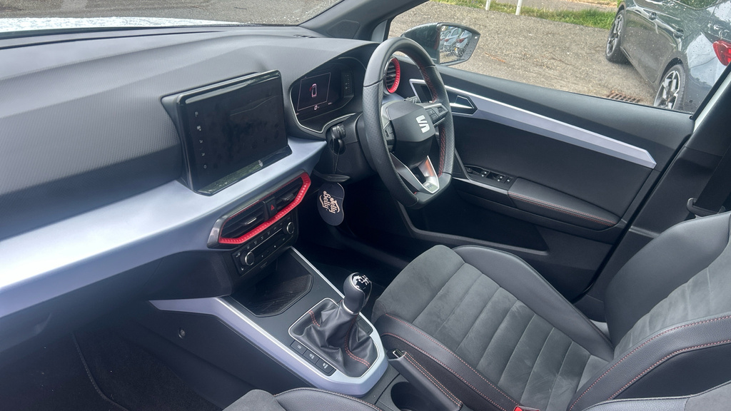 Seat Arona 1.0 Tsi 115 Fr Sport Dsg Grey #2