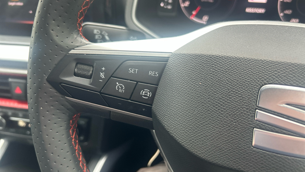 Seat Arona 1.0 Tsi 115 Fr Sport Dsg Grey #31