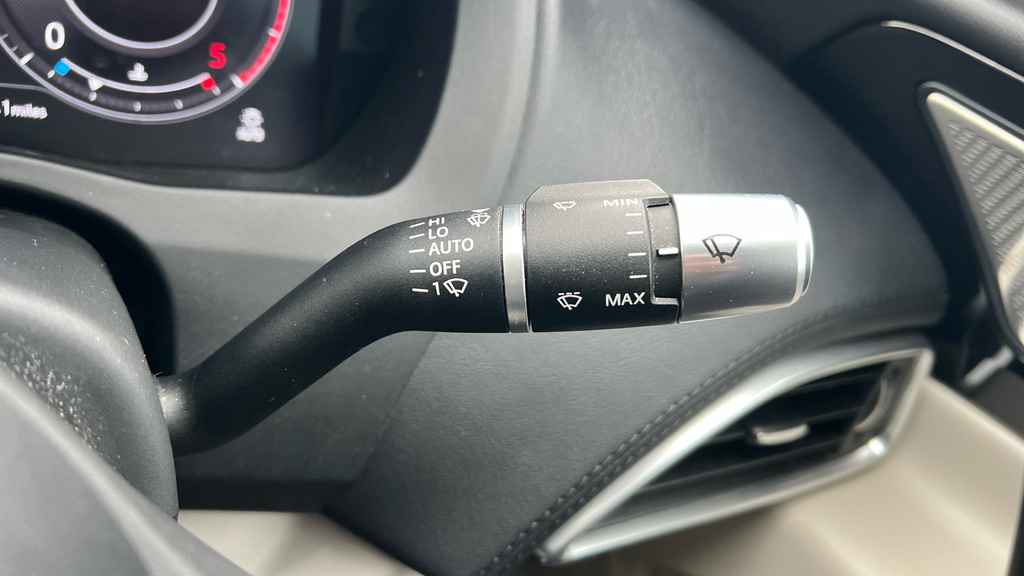 Jaguar XE 2.0I Gpf R-sport Euro 6 Ss Black #24
