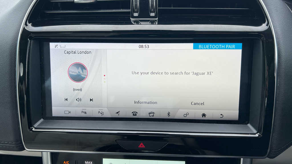 Jaguar XE 2.0I Gpf R-sport Euro 6 Ss Black #36