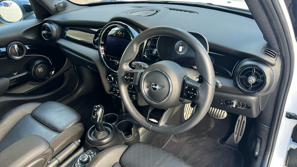 Mini Hatch Cooper 2.0 S Sport SN23BJH White #4