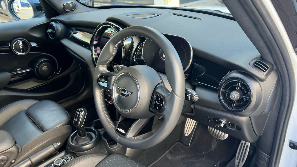 Mini Hatch Cooper 2.0 S Sport SN23BJH White #6