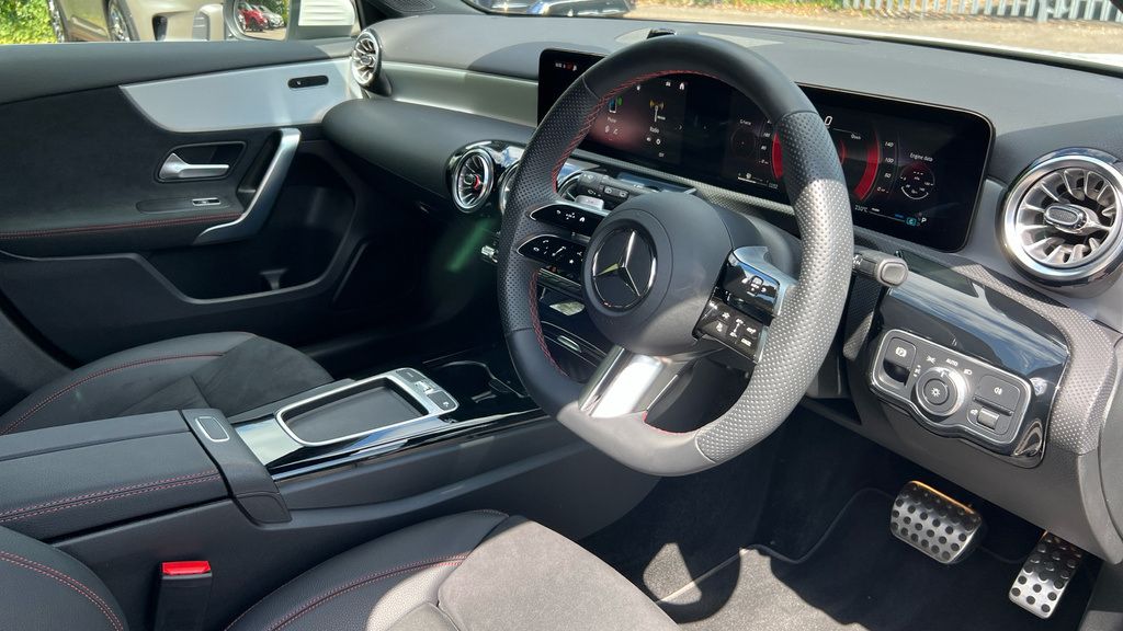 Mercedes-Benz A Class A180 Amg Line Executive HX26NYM White #3