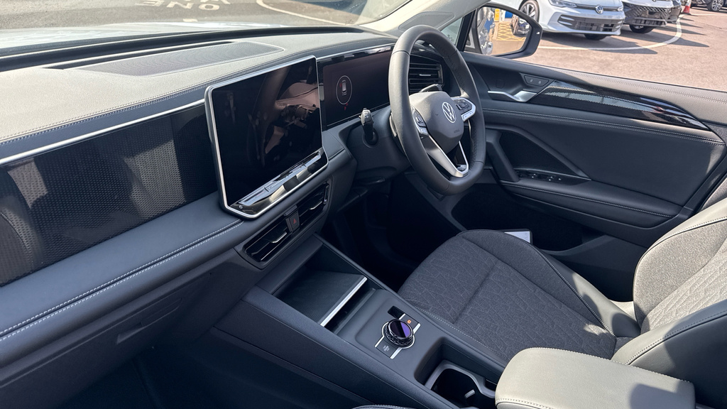 Volkswagen Tiguan Tiguan 1.5 Etsi Match Dsg Silver #2