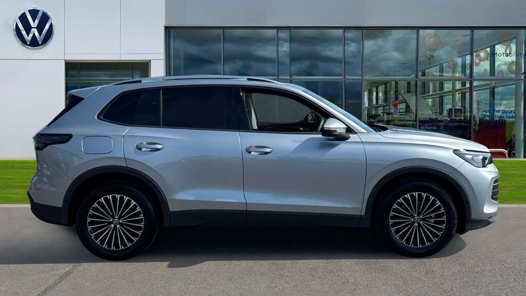 Volkswagen Tiguan Tiguan 1.5 Etsi Match Dsg Silver #4