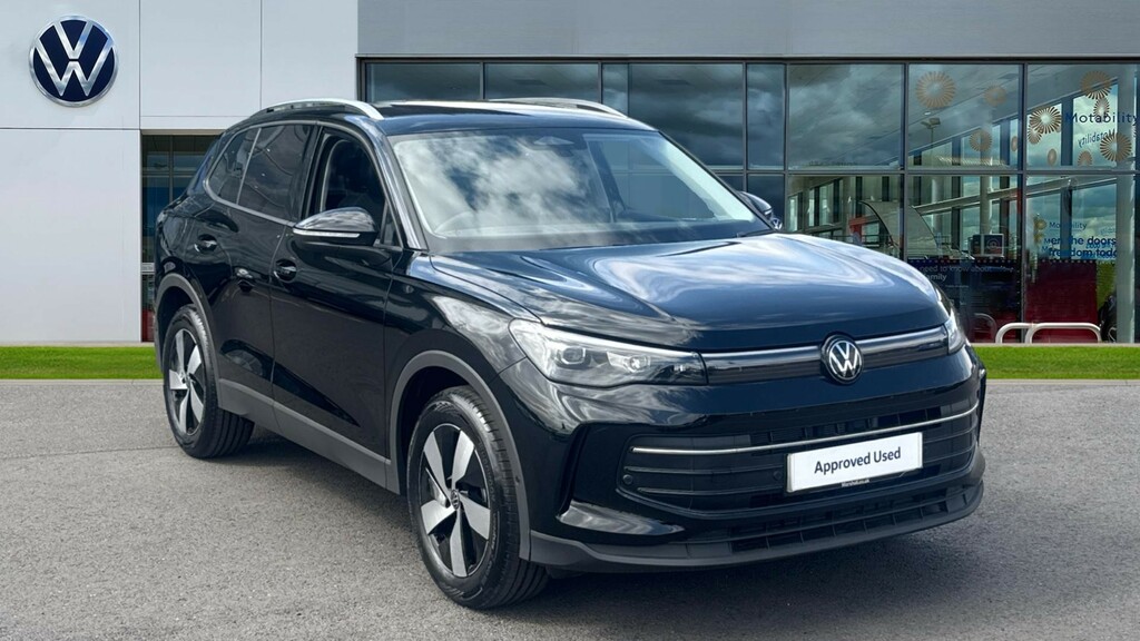 Volkswagen Tiguan Tiguan 1.5 Etsi 150 Match Dsg Estate Black