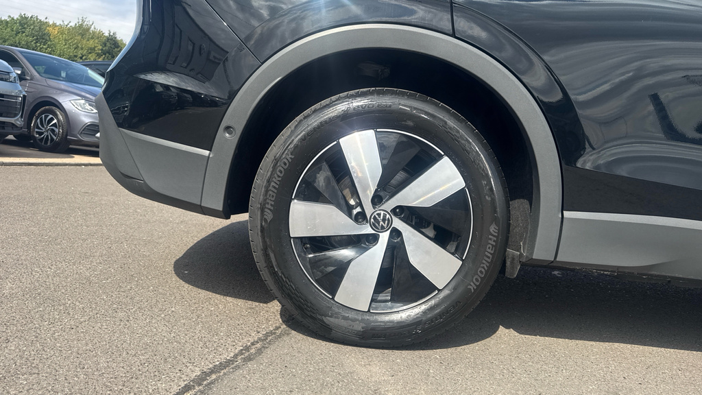 Volkswagen Tiguan Tiguan 1.5 Etsi 150 Match Dsg Estate Black #5