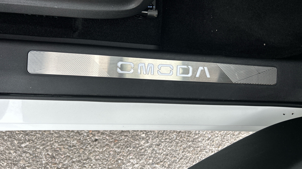 Omoda 9 1.5T Shs 34.46Kwh Noble Suv Plug In Hyb Grey #39