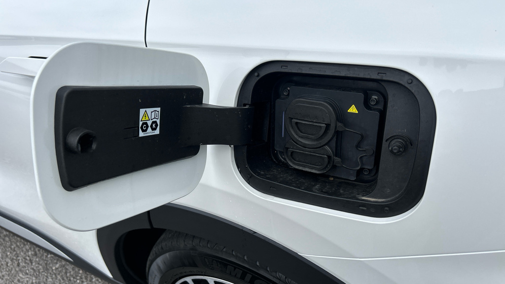 Omoda 9 1.5T Shs 34.46Kwh Noble Suv Plug In Hyb Grey #41