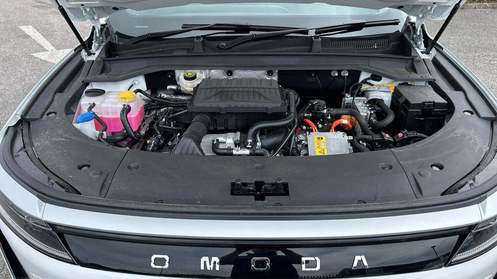 Omoda 9 1.5T Shs 34.46Kwh Noble Suv Plug In Hyb Grey #16