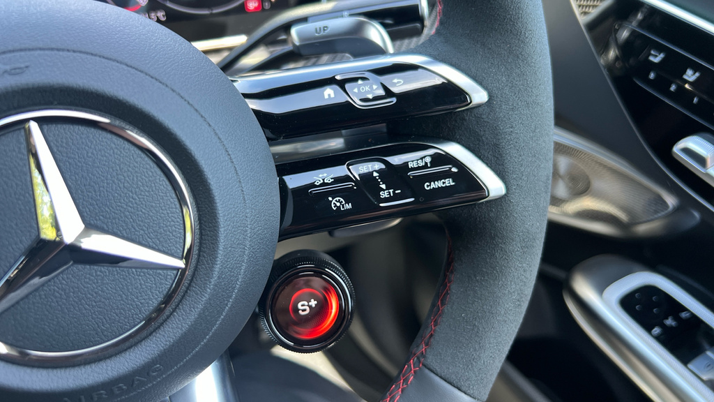 Mercedes-Benz CLE Class 53 4Matic Amg Premium 9G-tronic 2026 #37