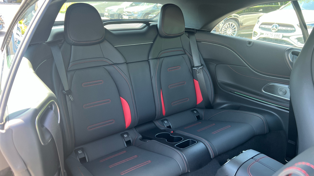 Mercedes-Benz CLE Class 53 4Matic Amg Premium 9G-tronic 2026 #15