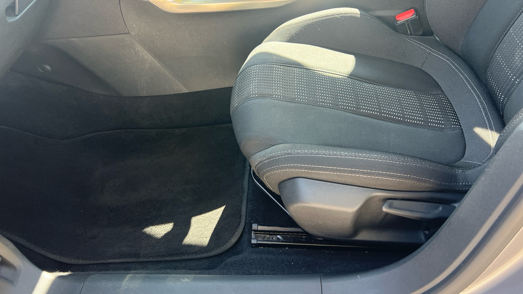 Peugeot 308 1.6 Bluehdi Active Euro 6 Ss Black #31