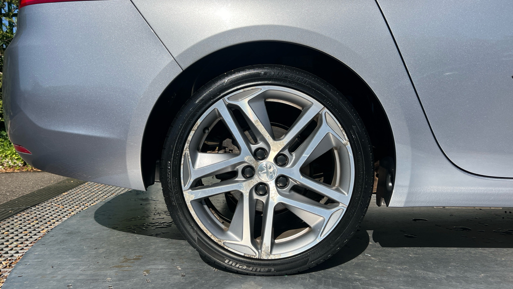 Peugeot 308 1.6 Bluehdi Active Euro 6 Ss Black #18