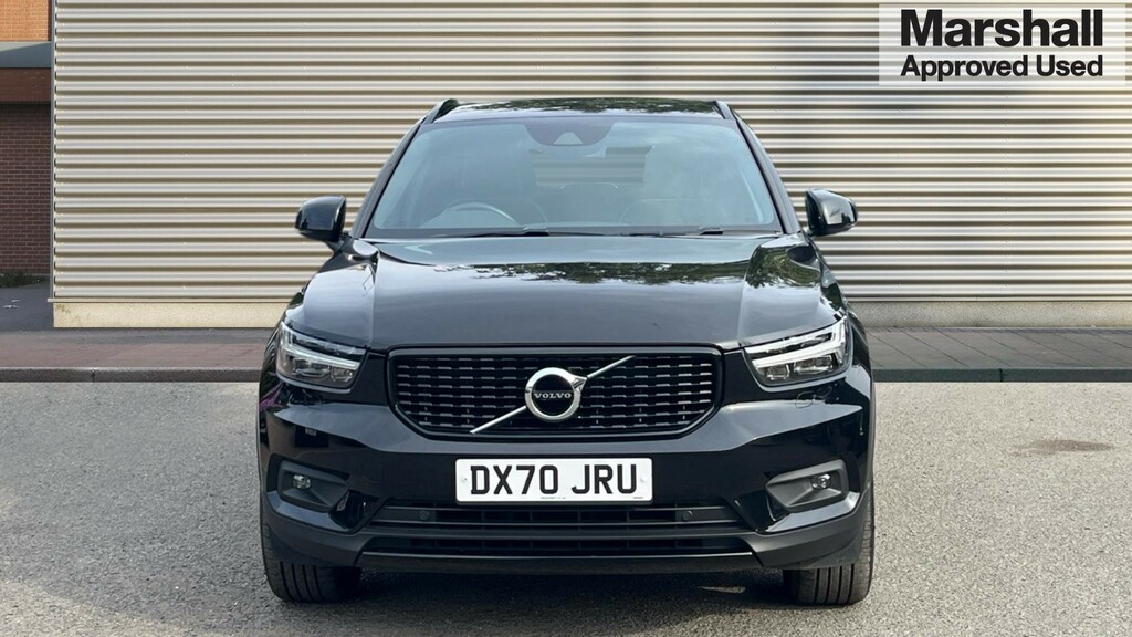 Volvo XC40 T5 257Bhp Recharge Inscription Pro - Harman K White #8