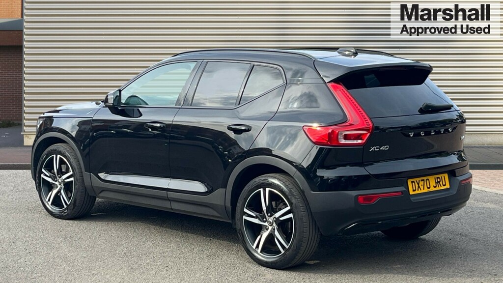 Volvo XC40 Xc40 2.0 B4p R Design Awd Black #5