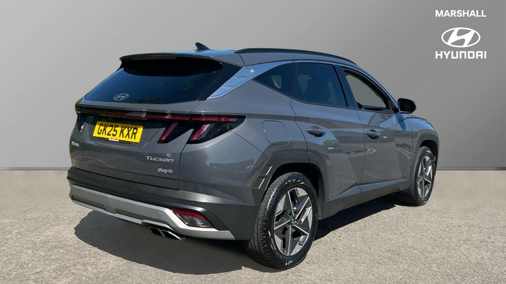 Hyundai Tucson 1.6T Advance Estate White #3