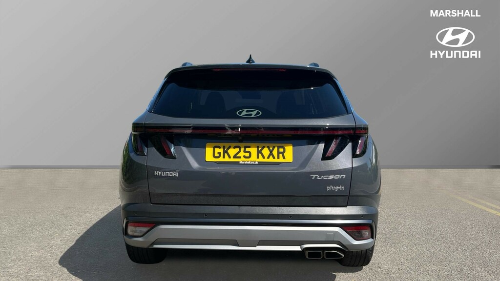 Hyundai Tucson 1.6T Advance Estate White #4