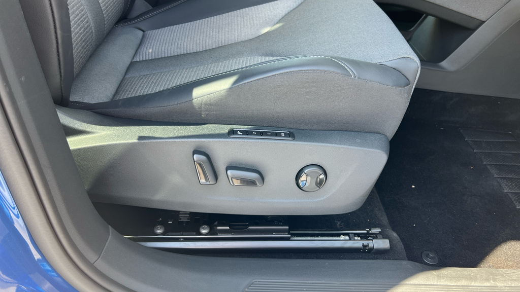 Skoda ENYAQ Sportline Blue #43