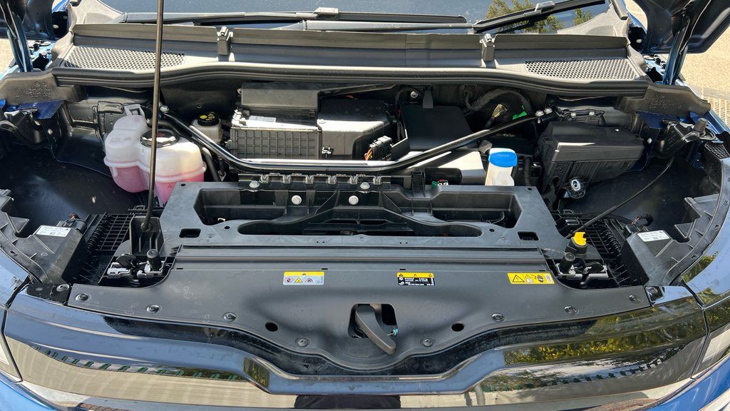 Skoda ENYAQ Sportline Blue #17