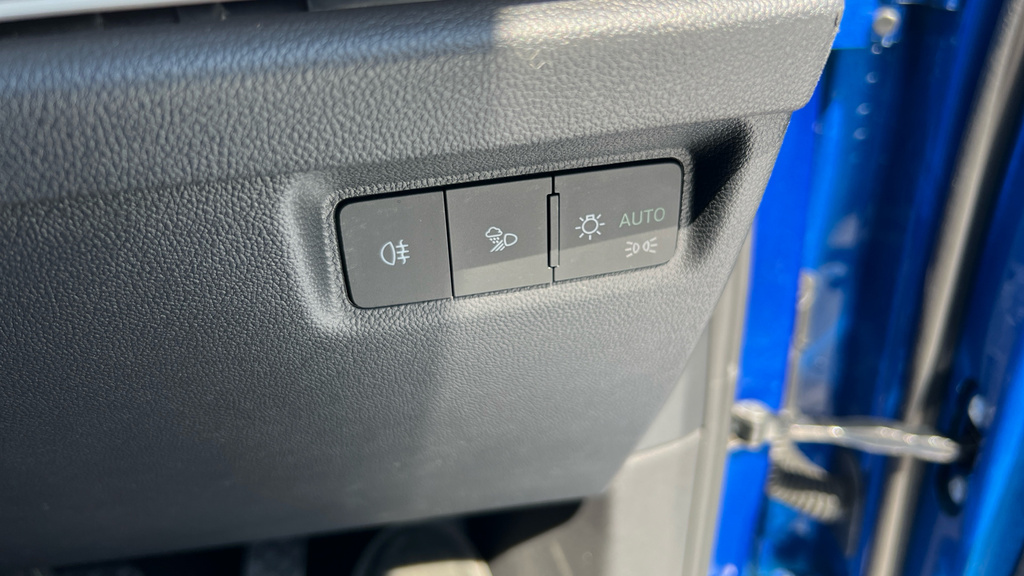 Skoda ENYAQ Sportline Blue #40