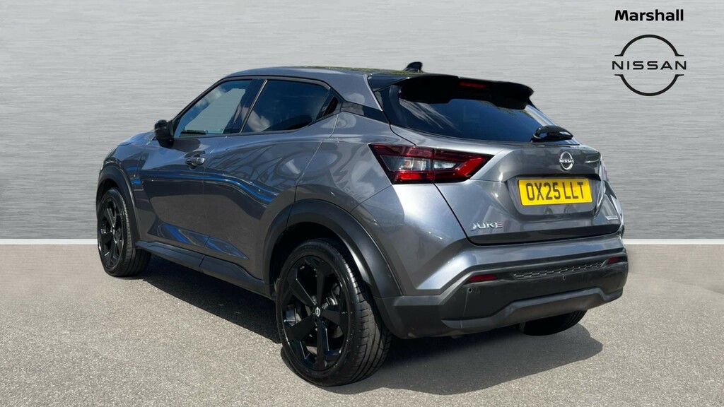 Nissan Juke Juke 1.6 Hybrid Tekna Grey #2