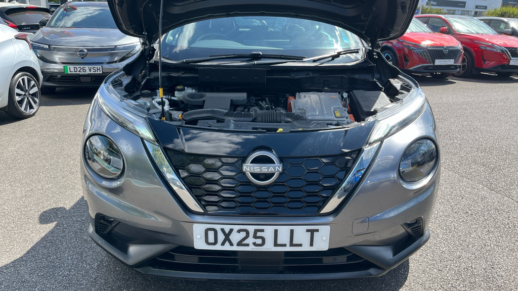 Nissan Juke 1.6 Tekna Suv Hybrid Black #10