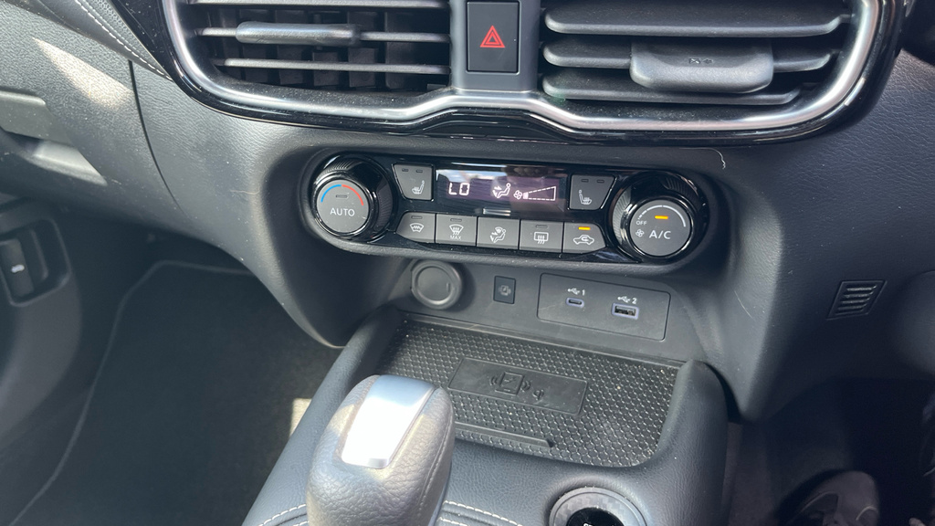 Nissan Juke 1.6 Tekna Suv Hybrid Black #33