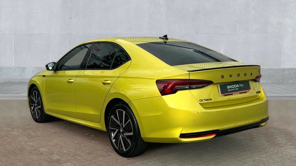 Skoda Octavia Octavia Hatch Sportline 1.5 Tsi E-tec 150 Ps Dsg #3