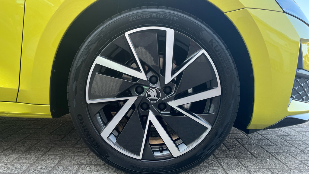 Skoda Octavia Octavia Hatch Sportline 1.5 Tsi E-tec 150 Ps Dsg #5
