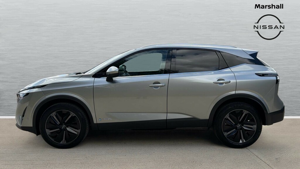 Nissan Qashqai 1.3 Dig-t Mh Tekna Black #10