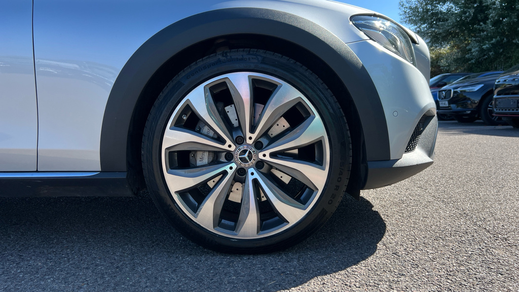 Mercedes-Benz E Class E Class E400d 4Matic 9G-tronic Silver #5