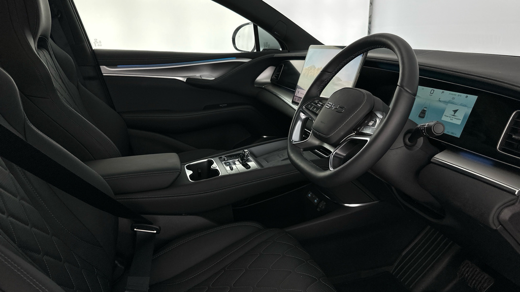 Byd Sealion 7 Byd Sealion 7 Estate 230Kw Comfort 83Kwh Black #10