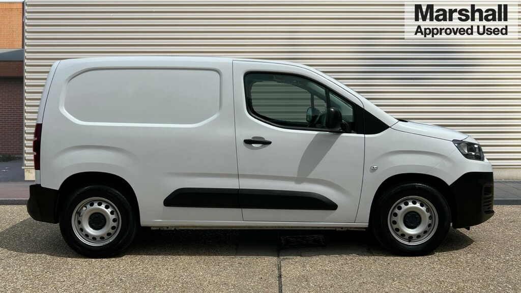 Citroen e-Berlingo Berlingo 800 100Kw 50Kwh Enterprise Edition White #2