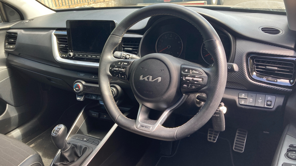 Kia Stonic Stonic 1.0T Gdi 99 Gt-line Black #6