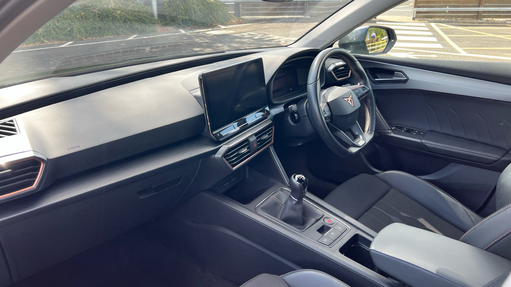 Cupra Leon Leon 1.5 Tsi V1 Black #2
