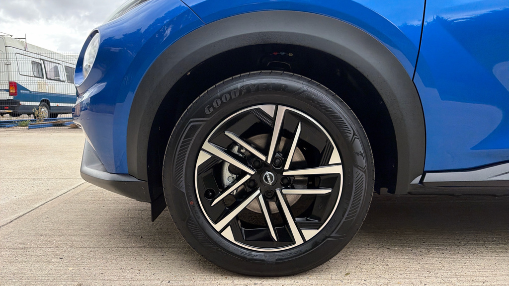 Nissan Juke 1.0 Dig-t Acenta Premium Suv Eur Blue #4
