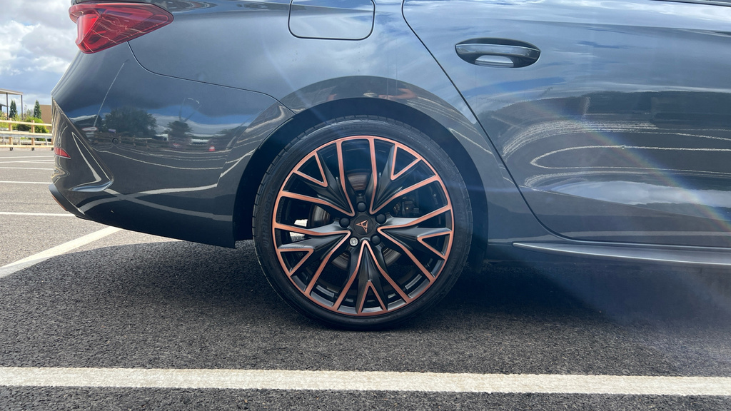 Cupra Leon Leon 1.4 Ehybrid Vz2 Design Edition Dsg Grey #5