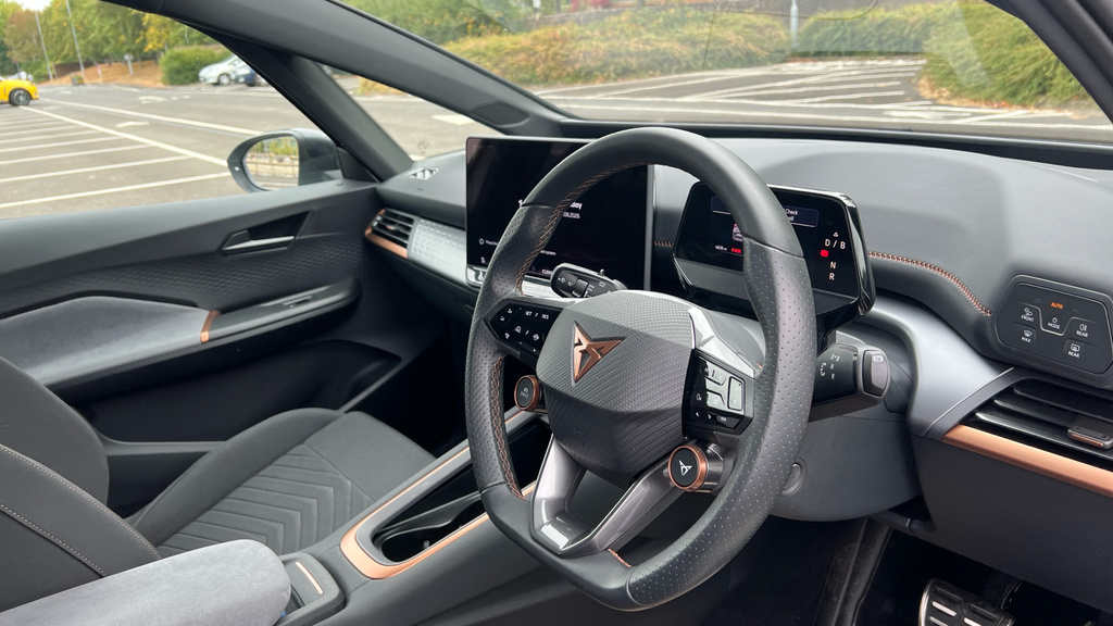 Cupra Born Born 170Kw E-boost V2 59Kwh KN26YPA White #6