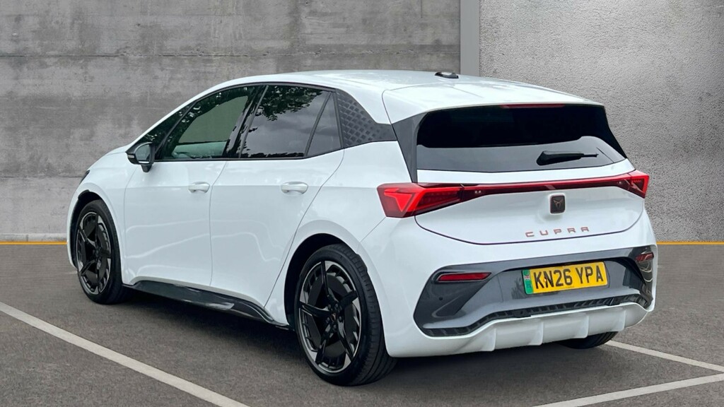 Cupra Born Born 170Kw E-boost V2 59Kwh KN26YPA White #3