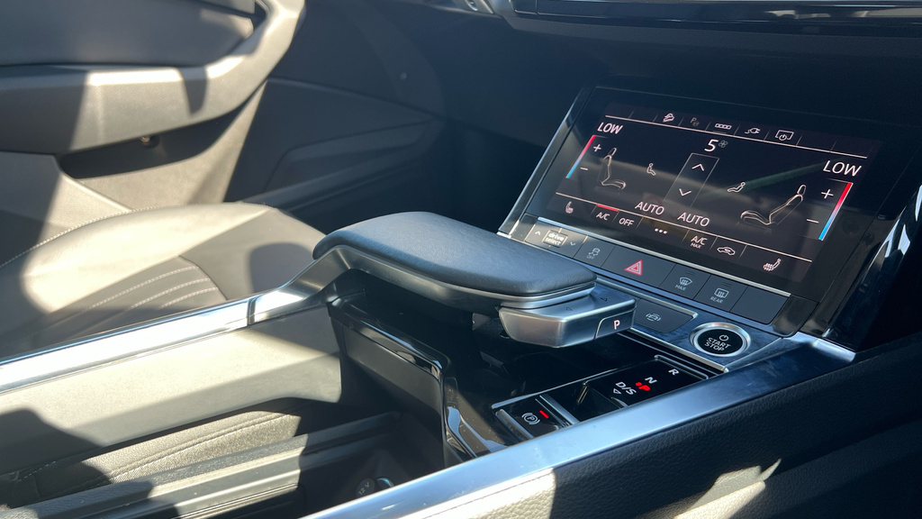 Audi Q8 e tron 300Kw 55 Quattro 114Kwh Vorsprung At 22Kw Grey #27