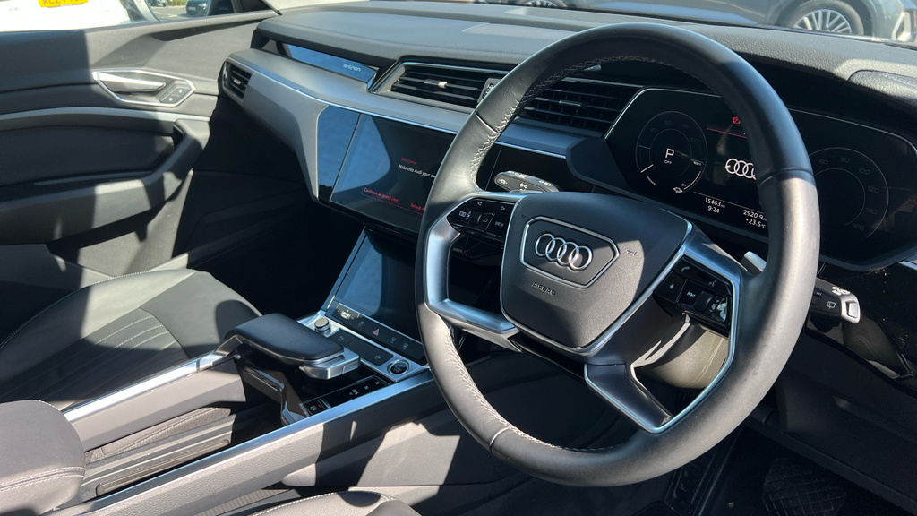 Audi Q8 e tron Q8 250Kw 50 Quattro 95Kwh Sport Grey #6