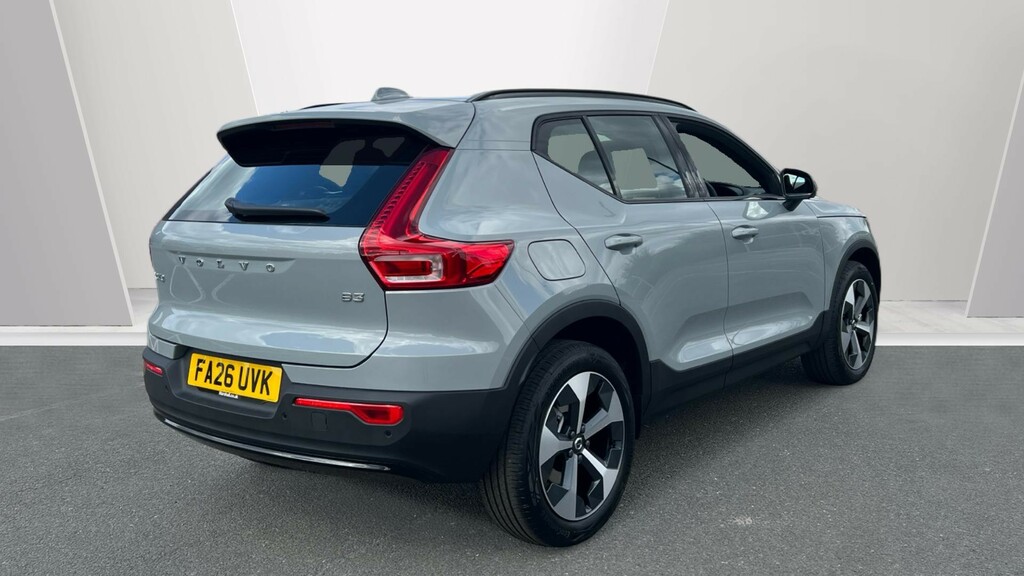 Volvo XC40 Xc40 2.0 B3p Plus Dark Estate Grey #2
